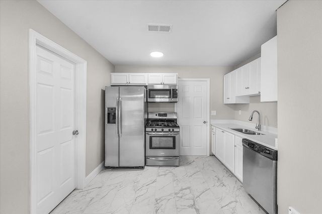 7320 Willis Avenue, Fort Worth, TX 76116