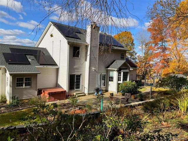 220 Devon Farms Road, Stormville, NY 12582