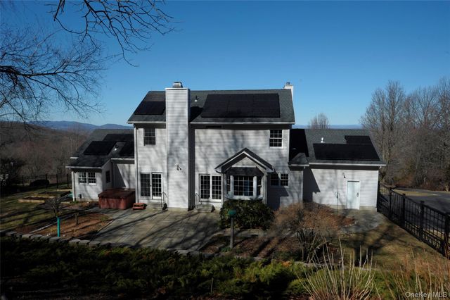 220 Devon Farms Road, Stormville, NY 12582