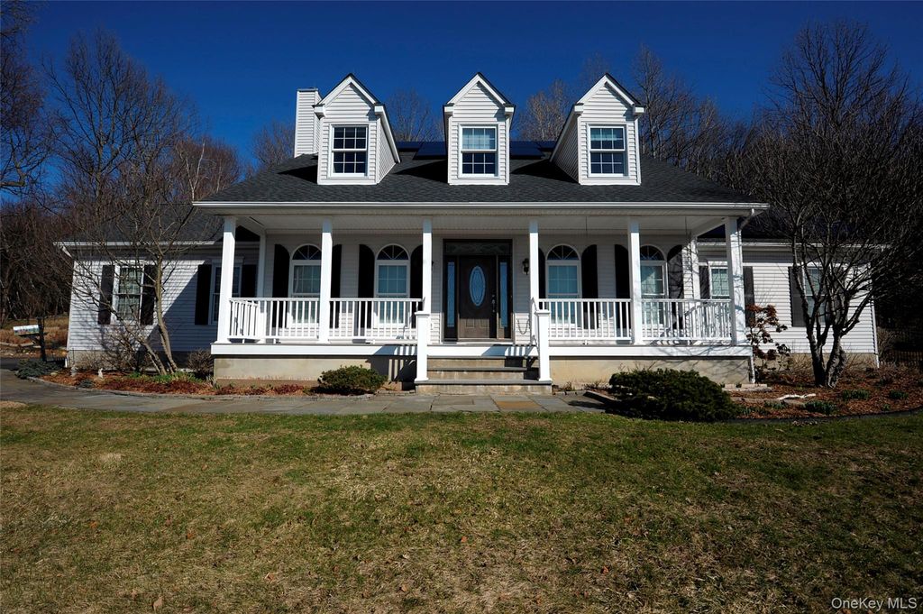 220 Devon Farms Road, Stormville, NY 12582