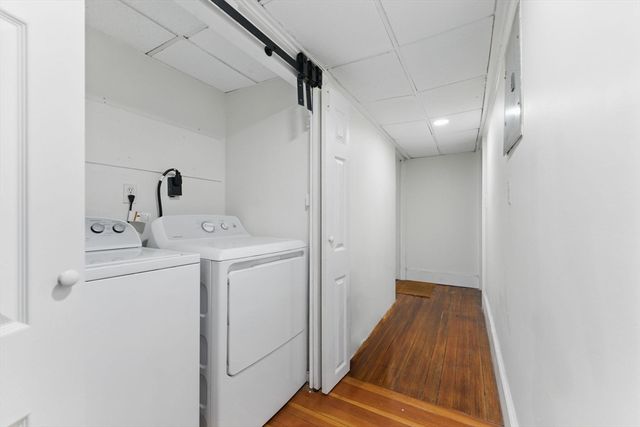 16 Garrison Rd 7, Brookline, MA 02445