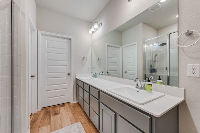 6516 Trail Guide, Fort Worth, TX 76123