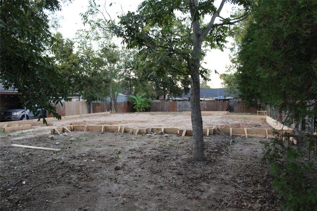 8019 Botany Lane, Houston, TX 77075