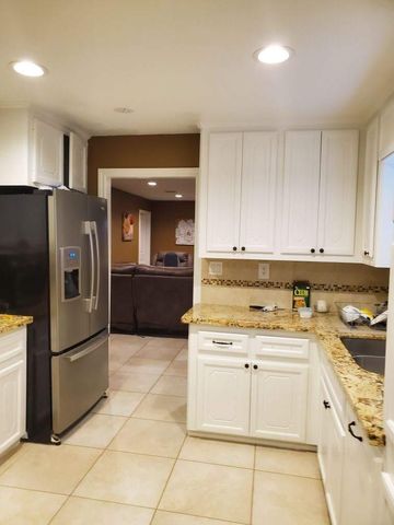 8019 Botany Lane, Houston, TX 77075