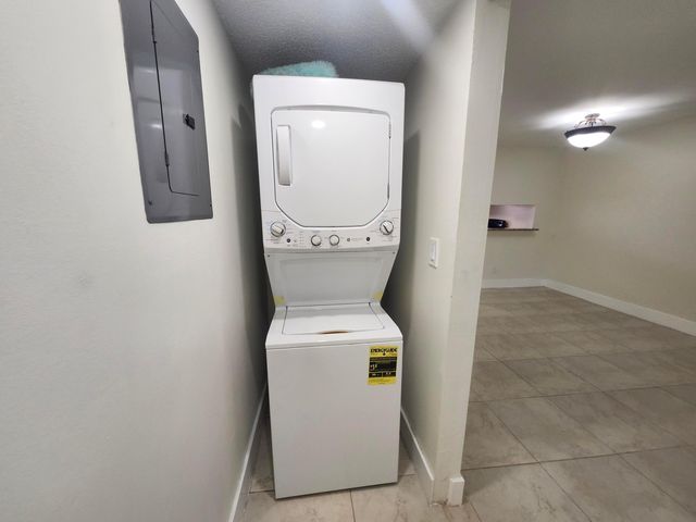 3470 Foxcroft Road 207, Miramar, FL 33025