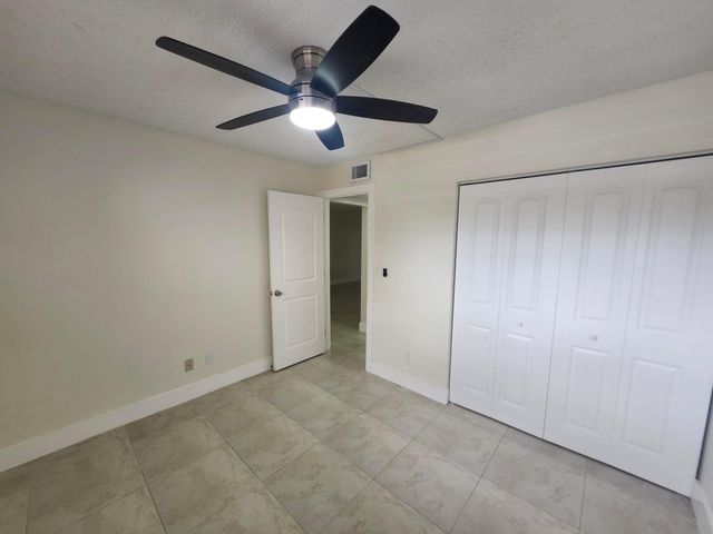 3470 Foxcroft Road 207, Miramar, FL 33025