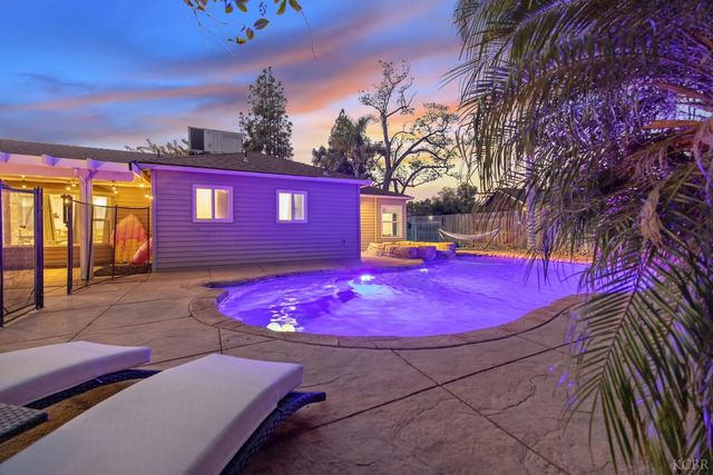 1821 Mulberry Drive, Hanford, CA 93230