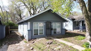 2907 E 61st Street, Kansas City, MO 64130