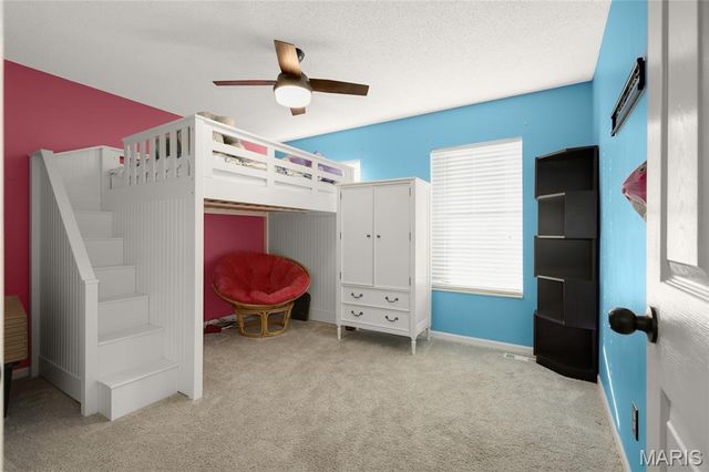 2835 Belle Terre Court, St Louis, MO 63129