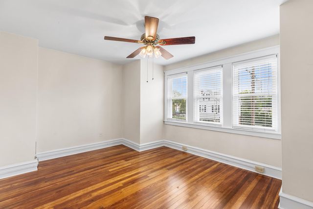 16 NORTH AVE, Wyncote, PA 19095