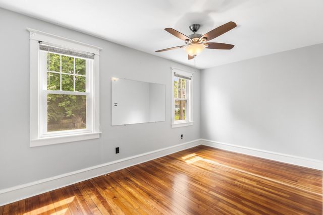 16 NORTH AVE, Wyncote, PA 19095