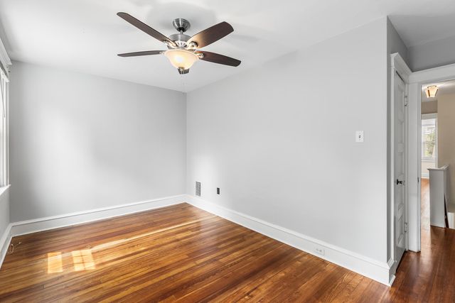 16 NORTH AVE, Wyncote, PA 19095