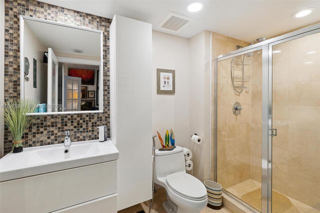 1830 S Ocean Drive 4210, Hallandale Beach, FL 33009