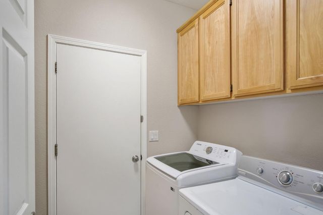 1732 Cook Ln, Manteca, CA 95337
