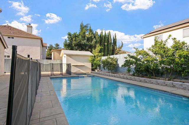 1732 Cook Ln, Manteca, CA 95337