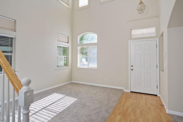 1732 Cook Ln, Manteca, CA 95337