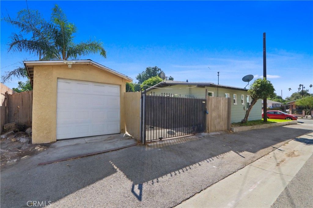 523 Randolph Street, Pomona, CA 91768 — photo 3