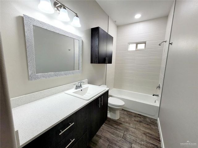 1312 Vani Drive 4, Weslaco, TX 78596