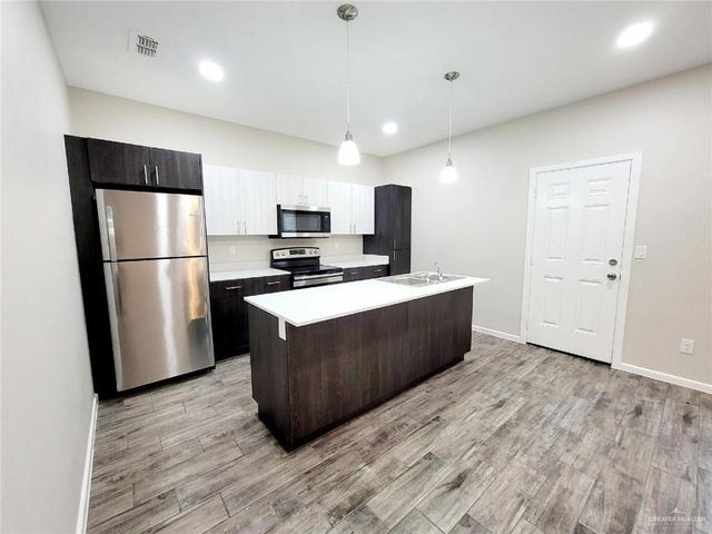1312 Vani Drive 4, Weslaco, TX 78596