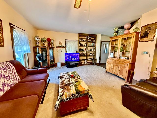 100 School Street, Johnson, VT 05656