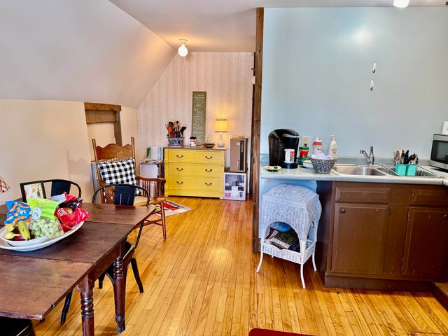 100 School Street, Johnson, VT 05656