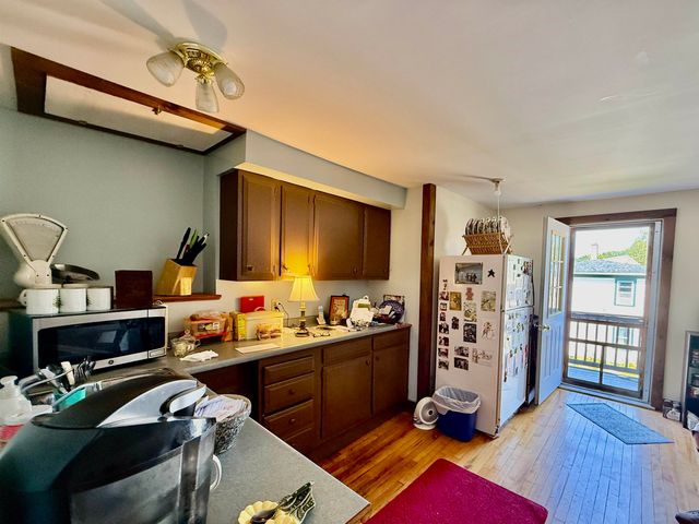 100 School Street, Johnson, VT 05656