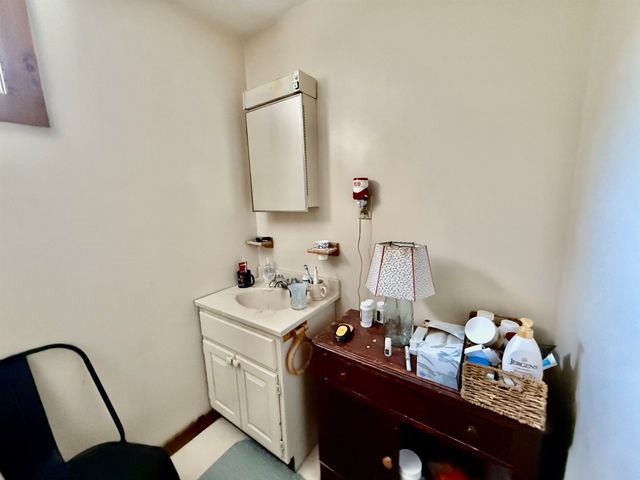 100 School Street, Johnson, VT 05656