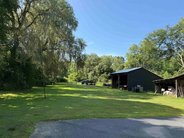 100 School Street, Johnson, VT 05656