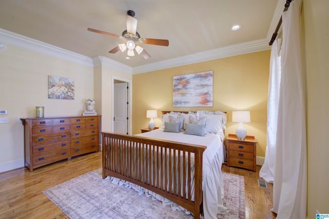 633 FOUNDERS PARK DRIVE W, Hoover, AL 35226