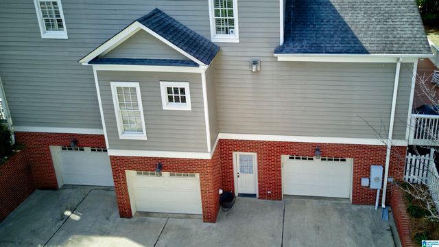 633 FOUNDERS PARK DRIVE W, Hoover, AL 35226