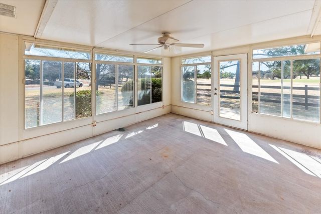 9313 Tree Lake Drive, Waco, TX 76708