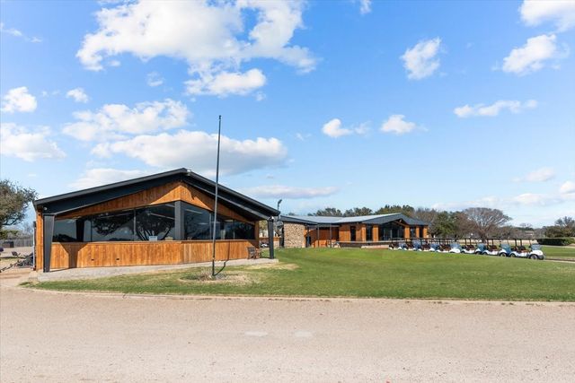 9313 Tree Lake Drive, Waco, TX 76708