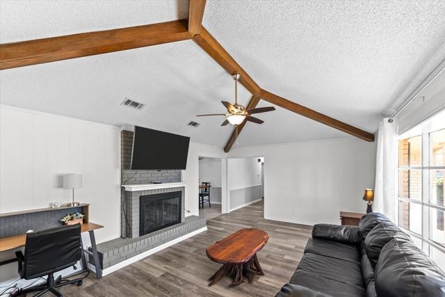 9313 Tree Lake Drive, Waco, TX 76708