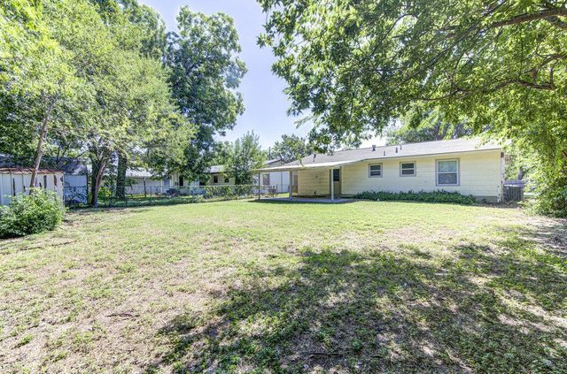 8406 Burrell DR, Austin, TX 78757