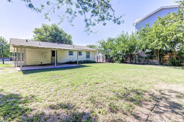 8406 Burrell DR, Austin, TX 78757