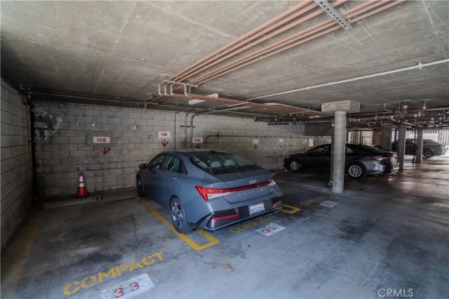 5135 Zelzah 100, Encino, CA 91316
