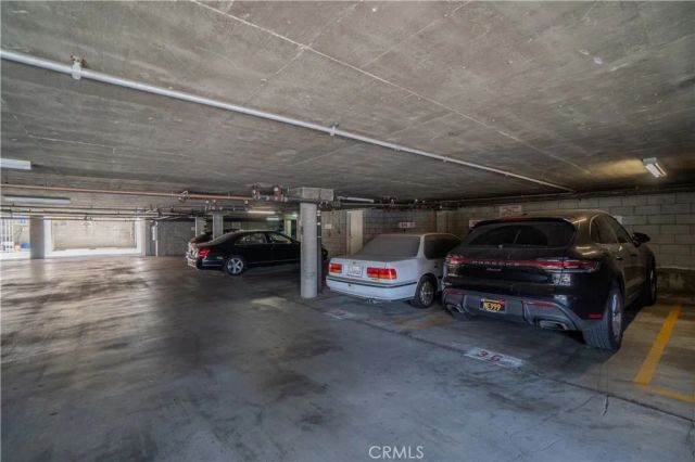 5135 Zelzah 100, Encino, CA 91316