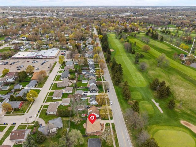 1911 S CARPENTER STREET, Appleton, WI 54915