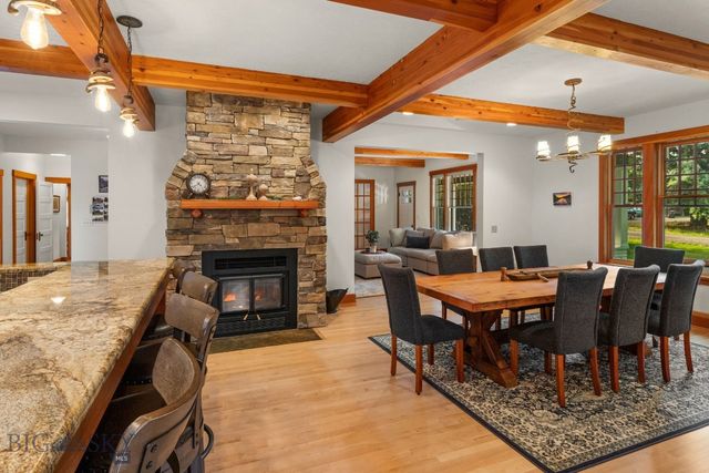 103 Tracy Street, Gallatin Gateway, MT 59730