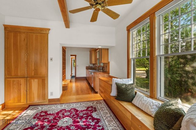 103 Tracy Street, Gallatin Gateway, MT 59730