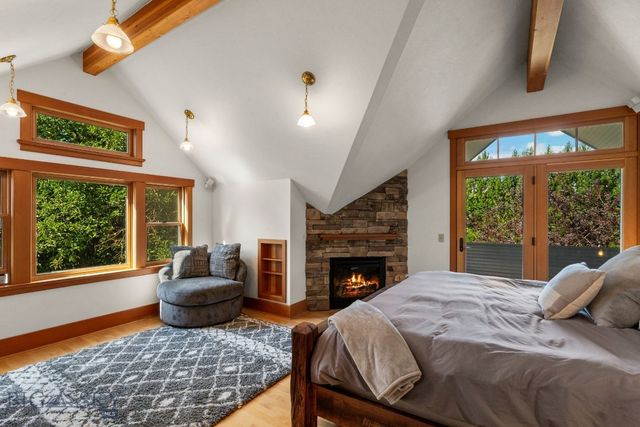 103 Tracy Street, Gallatin Gateway, MT 59730