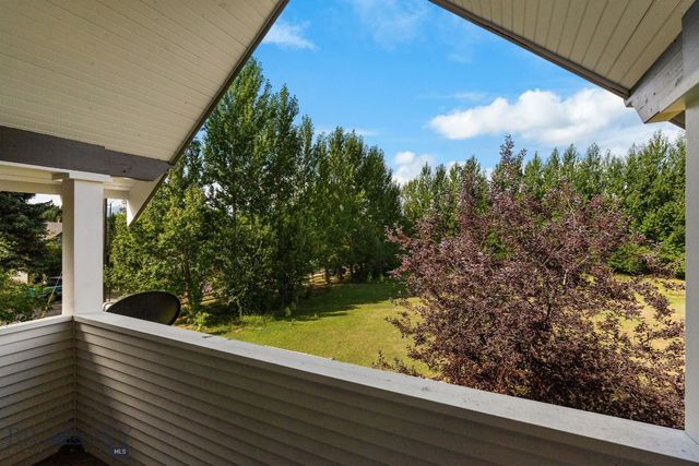 103 Tracy Street, Gallatin Gateway, MT 59730