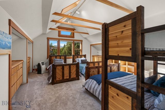 103 Tracy Street, Gallatin Gateway, MT 59730