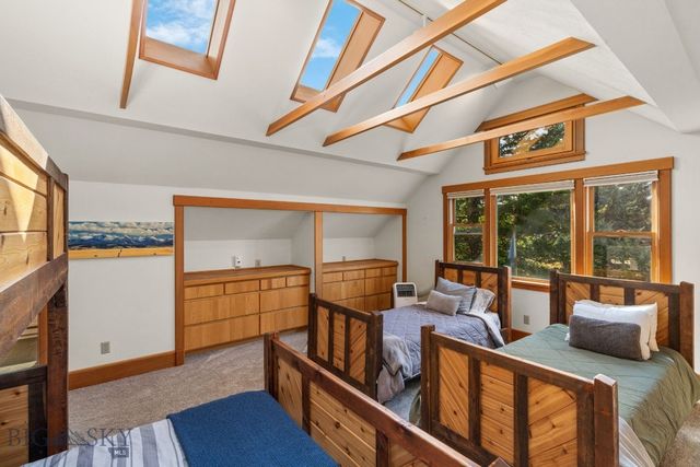 103 Tracy Street, Gallatin Gateway, MT 59730