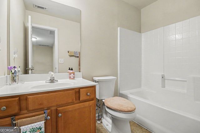 373 Creek Manor Way, Suwanee, GA 30024