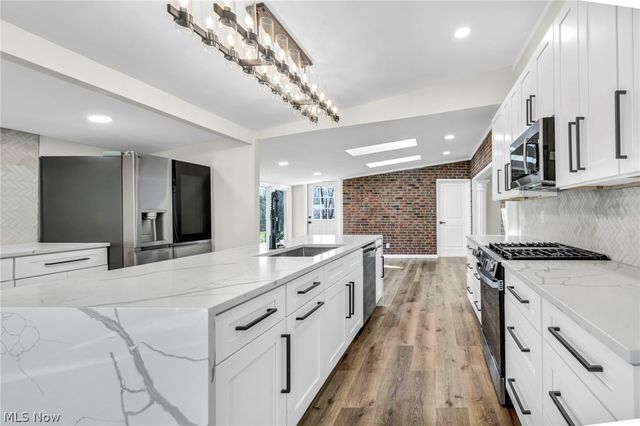 24150 S Woodland Road, Shaker Heights, OH 44122