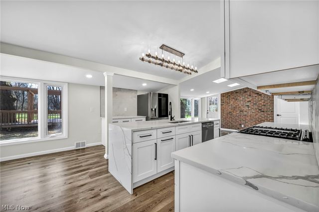 24150 S Woodland Road, Shaker Heights, OH 44122