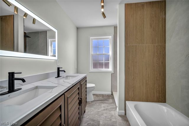 24150 S Woodland Road, Shaker Heights, OH 44122