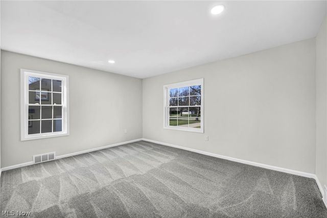 24150 S Woodland Road, Shaker Heights, OH 44122