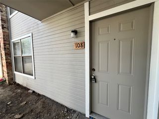 2526 W Prairie Street 108, Denton, TX 76201